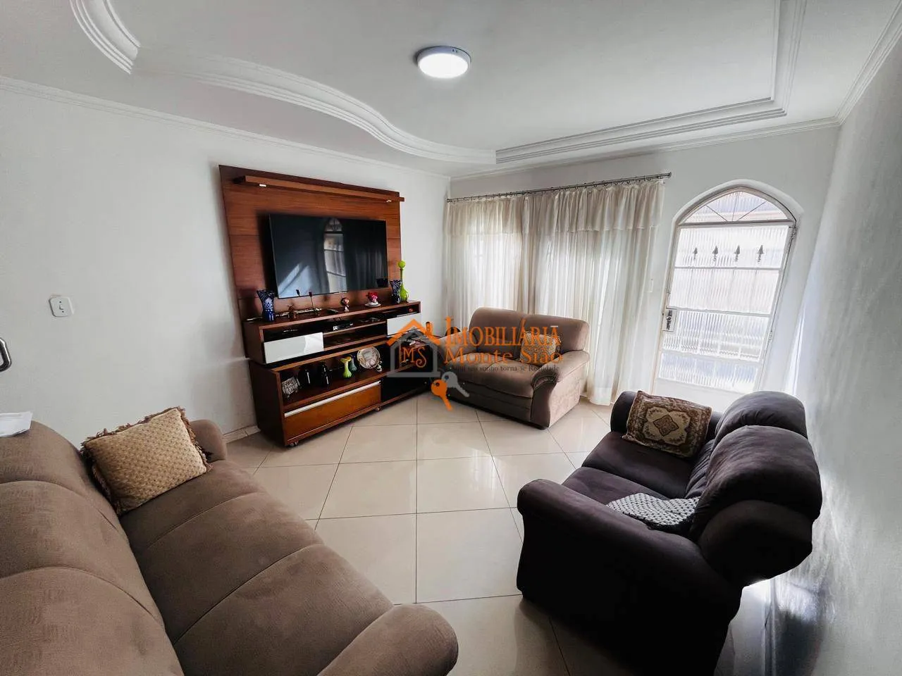 Imagem Sobrado com 3 dormitórios à venda, 128 m² por R$ 685.000,00 - Jardim Santa Mena - Guarulhos/SP