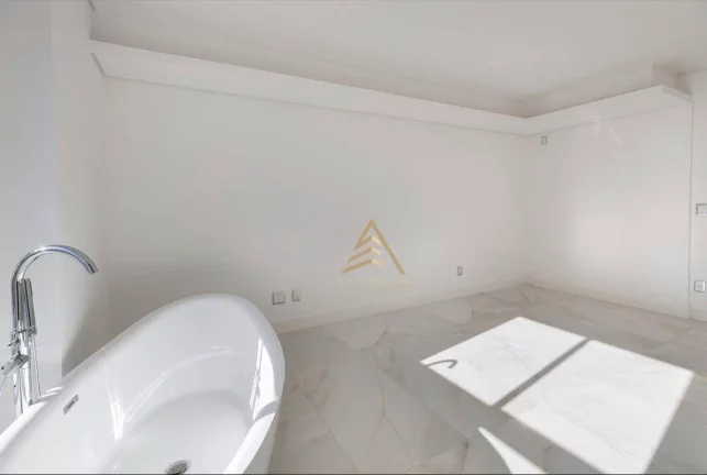 Imagem Apartamento com 4 dormitórios à venda, 167 m² por R$ 3.965.500,00 - Centro - Balneário Camboriú/SC