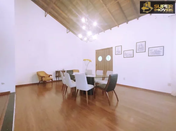 Imagem Casa Alto Padrão para Venda Marina Ilha Verde - Pelotas-RS