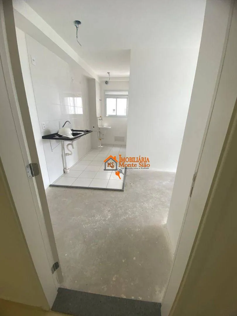 Foto do imóvel Apartamento com 2 dormitórios à venda, 44 m² por R$ 329.000,00 - Água Chata - Guarulhos/SP