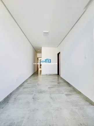 Imagem Casa para Venda em Feira de Santana, Tomba, 2 dormitórios, 1 suíte, 1 banheiro, 2 vagas