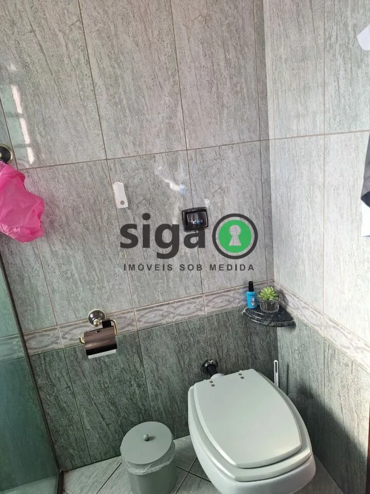 Imagem CASA SOBRADO COM 3 QUARTOS PARA VENDA INTERLAGOS