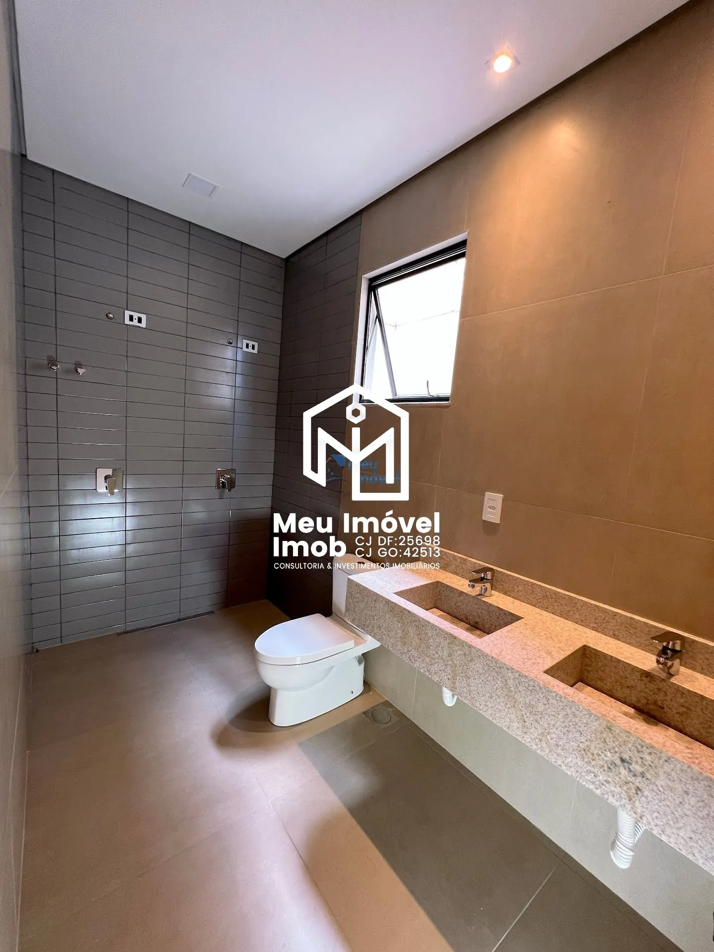 Imagem Aldeia II Casa 4 Quartos 2 Suítes 2 Vagas 192m² Lazer Closet