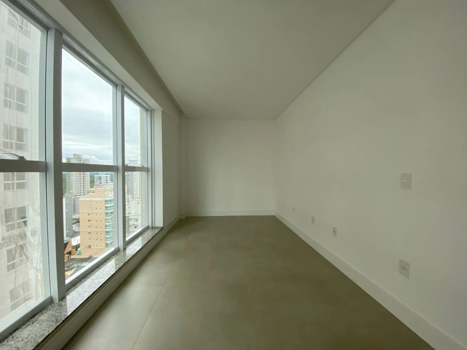 Imagem Apartamento à venda com 147m2 por R$ 1.650.000,00
