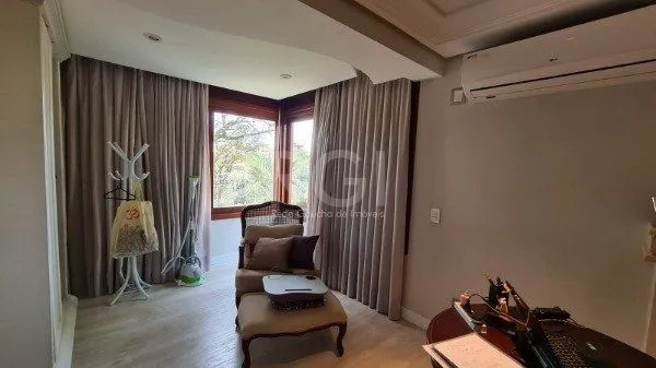 Imagem Casa Condominio para Venda - 420m², 4 dormitórios, sendo 4 suites, 2 vagas - Três Figueiras