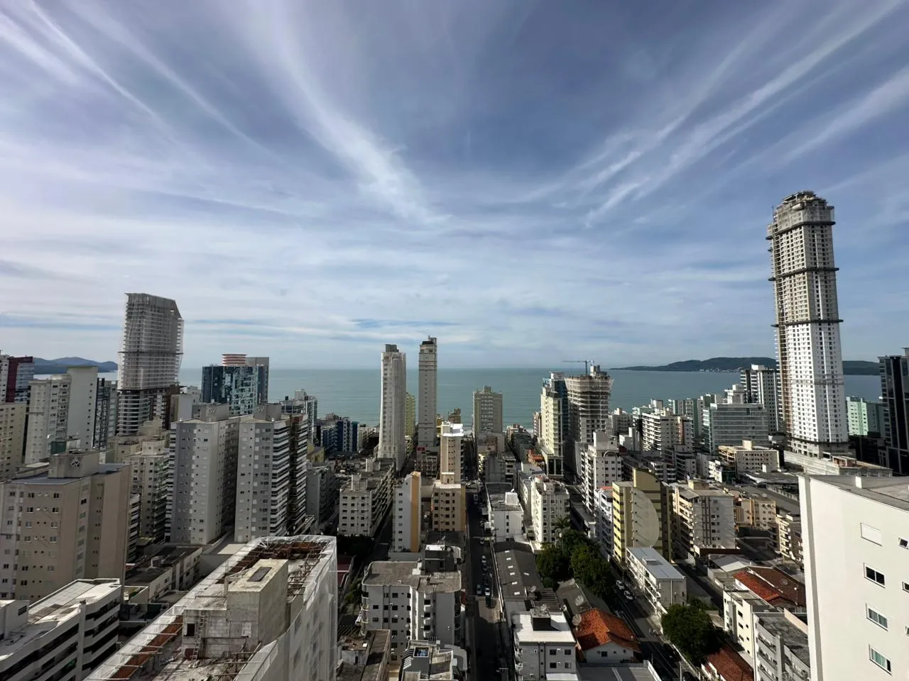 Imagem Apartamento com vista para o mar à venda com 168m2 por R$ 3.300.000,00
