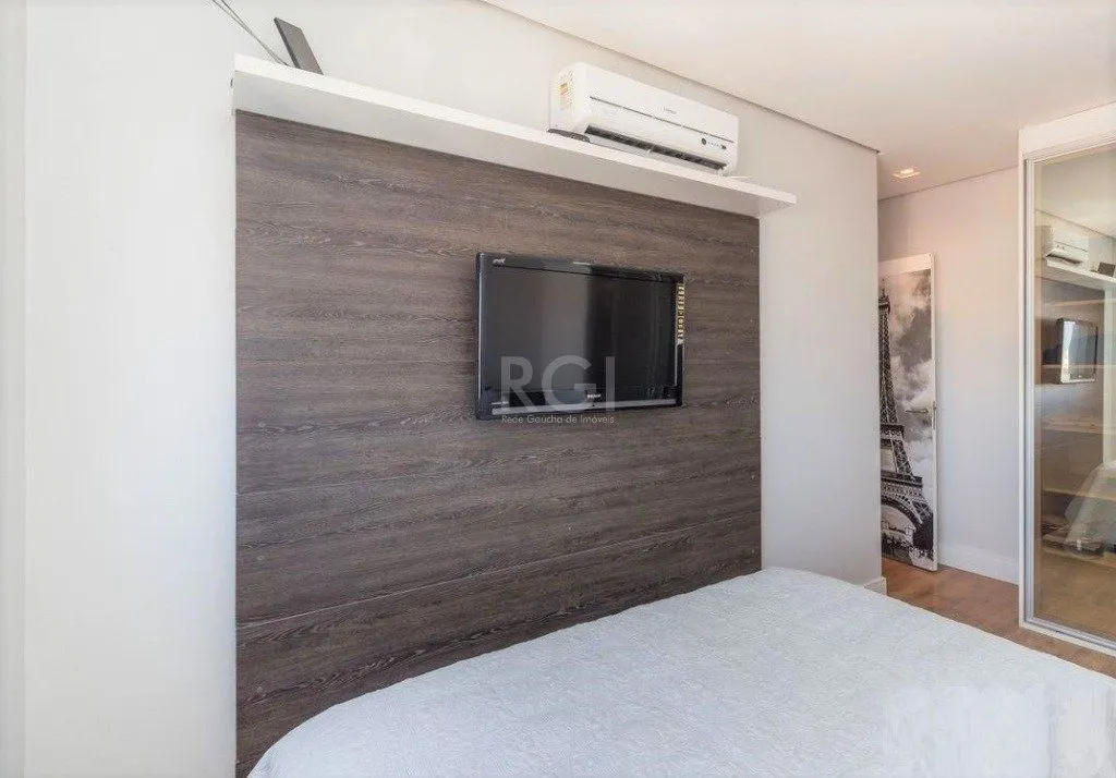 Imagem Apartamento para Venda - 54m², 2 dormitórios, 1 vaga - Passo da Areia