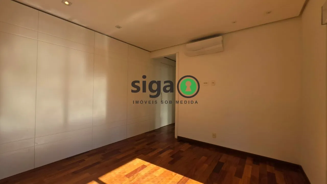 Imagem Apartamento à venda no Campo Belo 234 m² 3 suítes 4 vagas