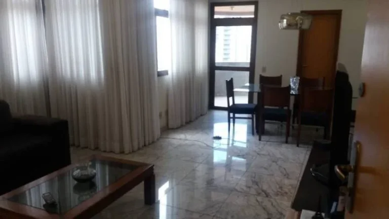 Imagem Apartamento com sala para 02 ambientes.