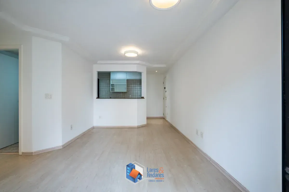 Imagem Apartamento para venda em Moema com 2 quartos, sendo 1 suíte, 56m²