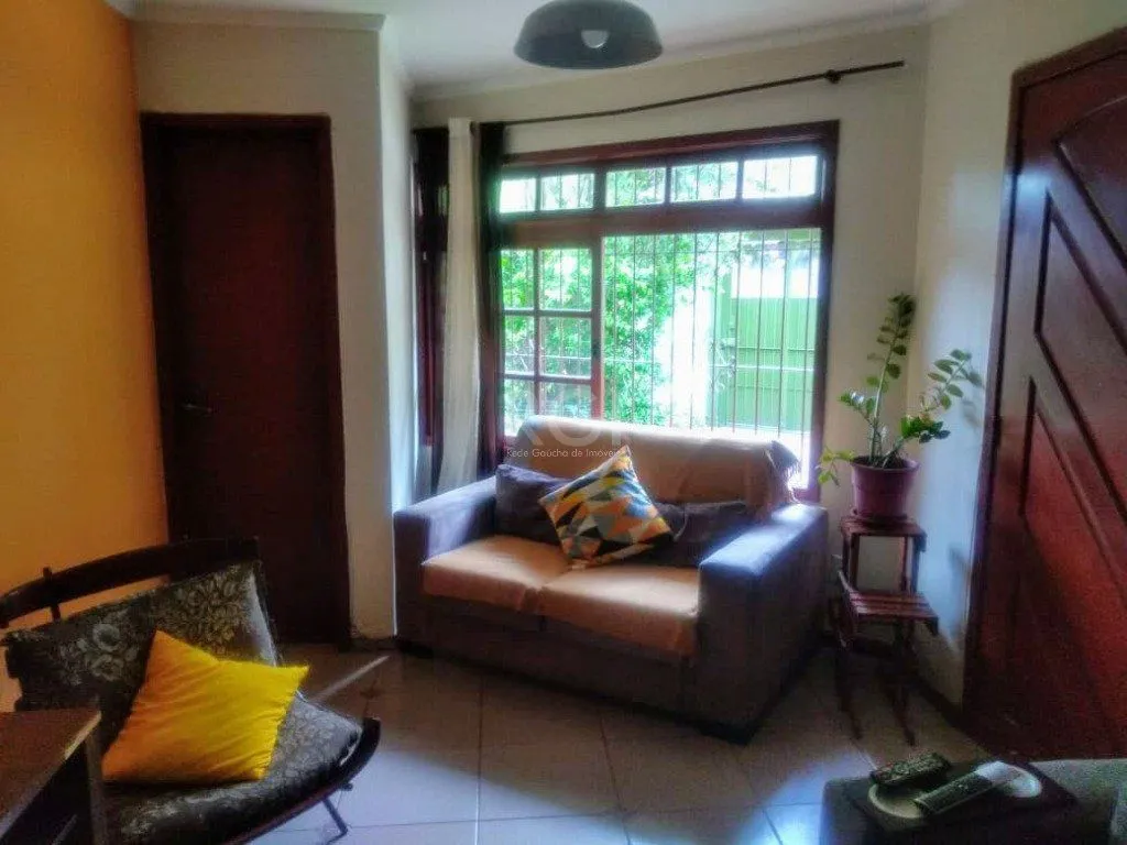Imagem Casa para Venda - 188m², 3 dormitórios, sendo 1 suites, 2 vagas - Ipanema
