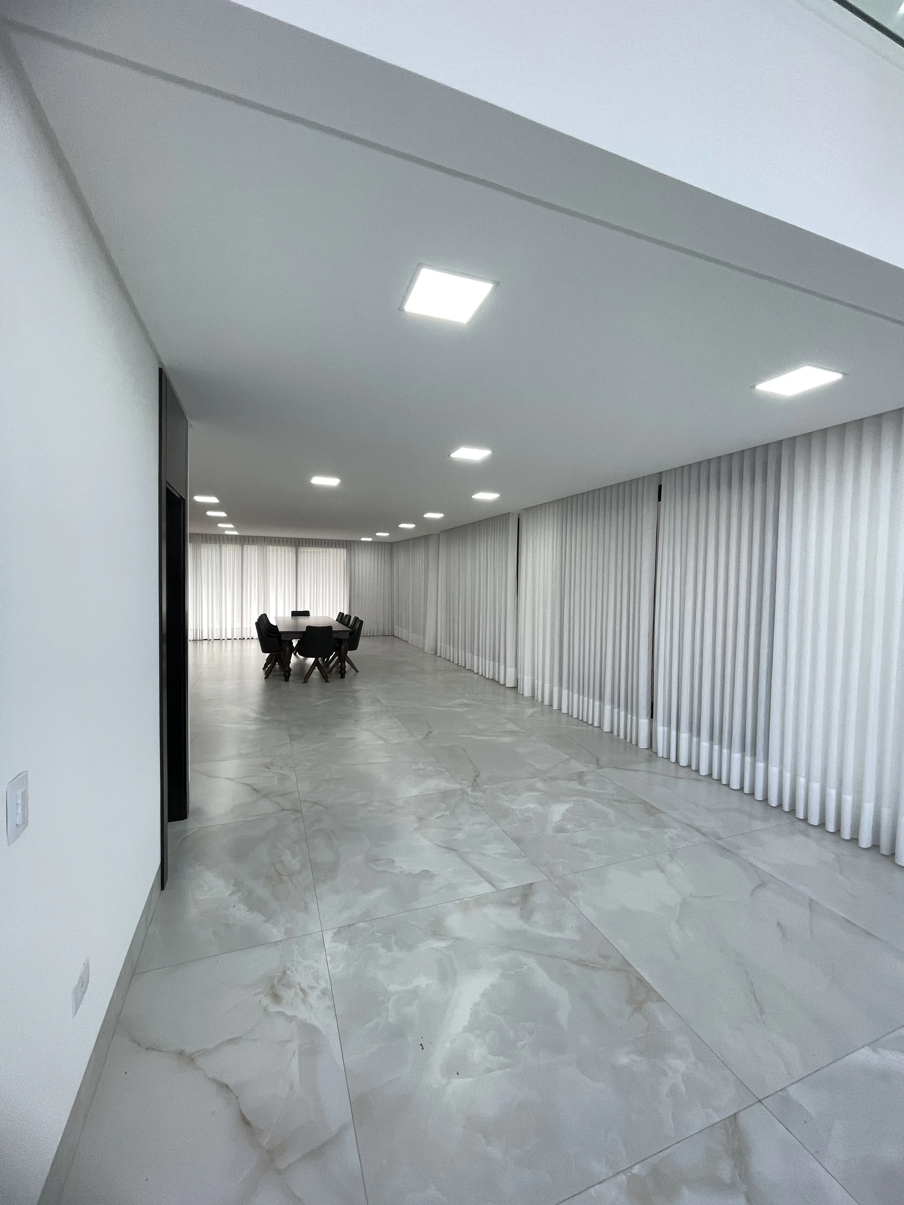 Imagem Sobrado 360m Umuarama-PR 319