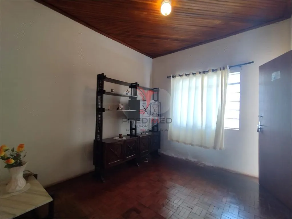 Foto do imóvel Casa de 3 quartos, 138m² no bairro Vila Marimbondo, em Lençóis Paulista