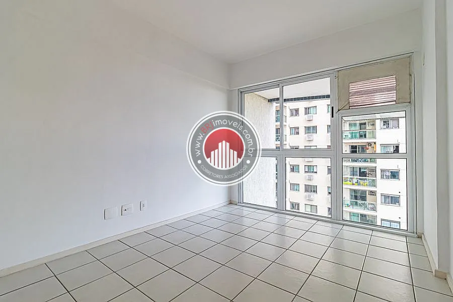 Imagem Apartamento a Venda no bairro Recreio dos Bandeirantes - Rio de Janeiro, RJ