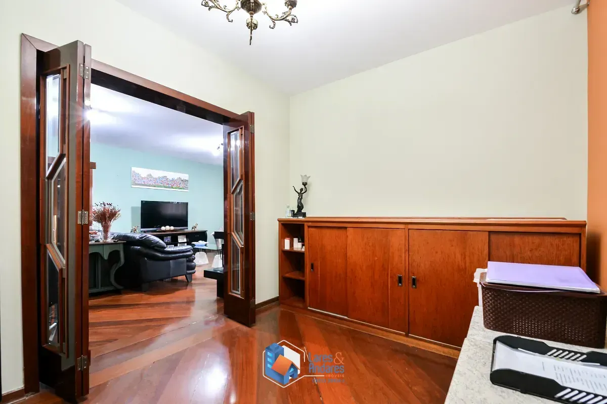 Imagem Apartamento para venda em Moema com 4 quartos, sendo 3 suítes, 222m²