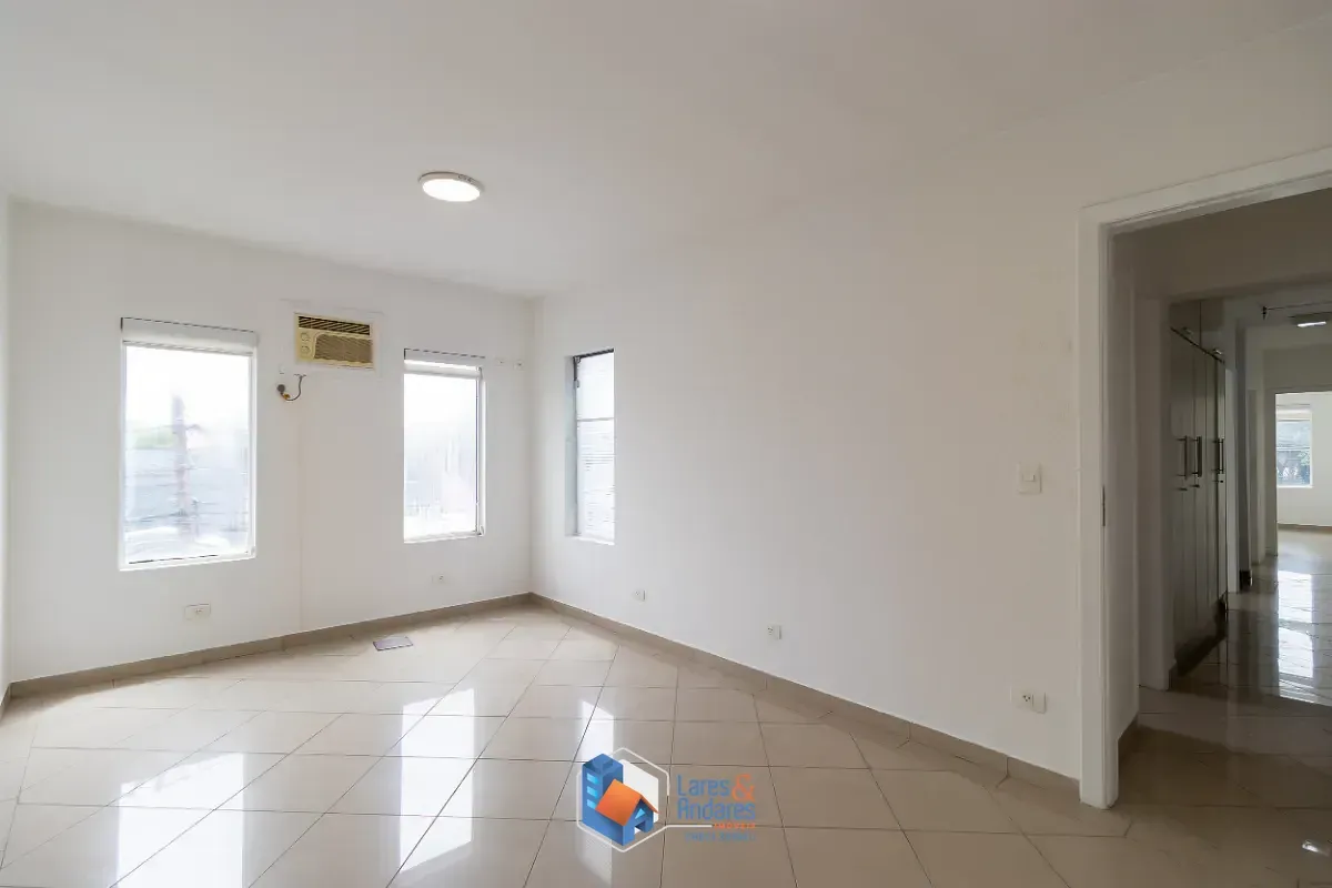 Imagem Casa comercial para venda em Chácara Monte Alegre, 160m²