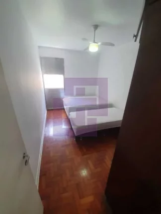 Imagem Tombo, excelente localização calçadão !!!
