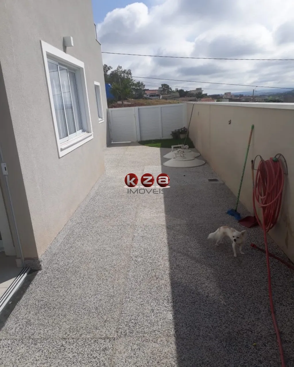 Imagem Imperdível oportunidade: Casa em condomínio à venda em Valinhos-SP, Residencial Vivenda das Pitangueiras - 3 quartos, 1 suíte, 1 sala, 2 banheiros, 4 vagas, 231m²