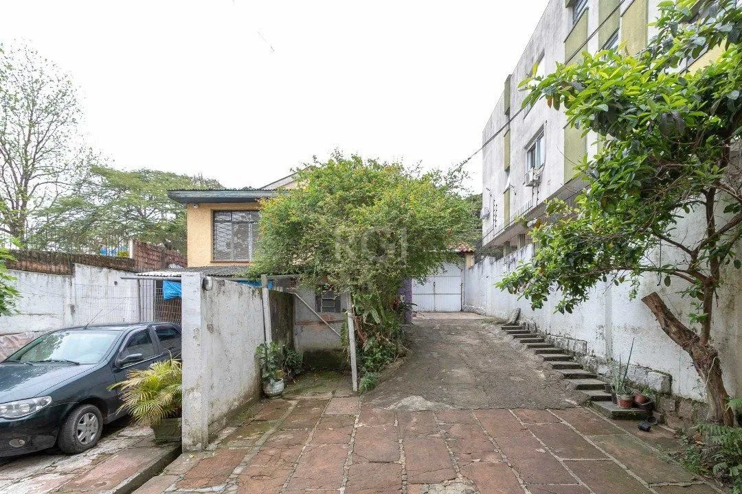 Imagem Casa para Venda - 0.01m², 5 dormitórios, 10 vagas - Petrópolis