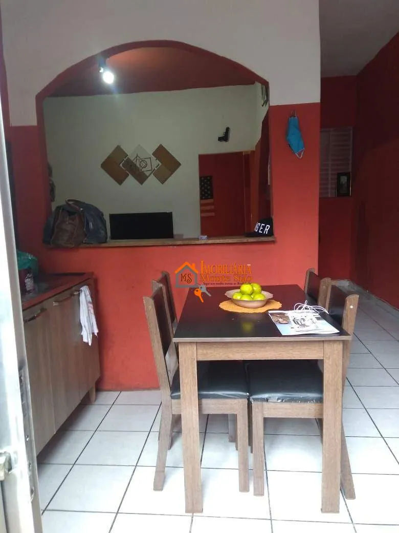 Imagem Sobrado com 4 dormitórios à venda, 200 m² por R$ 310.000,00 - Parque São Miguel - Guarulhos/SP