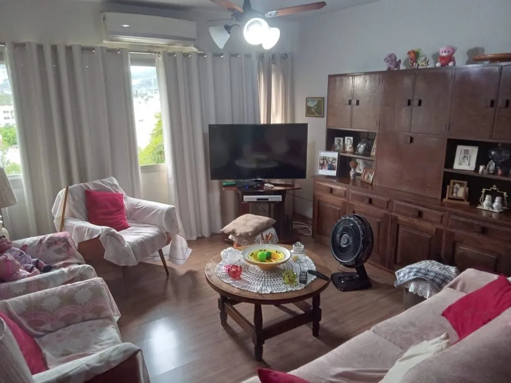Imagem Apartamento de 3 dormitórios Bairro Teresópolis Porto Alegre RS !