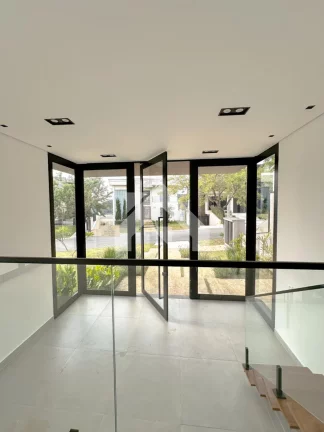 Imagem Casa de Condomínio em Alphaville - Santana de Parnaíba