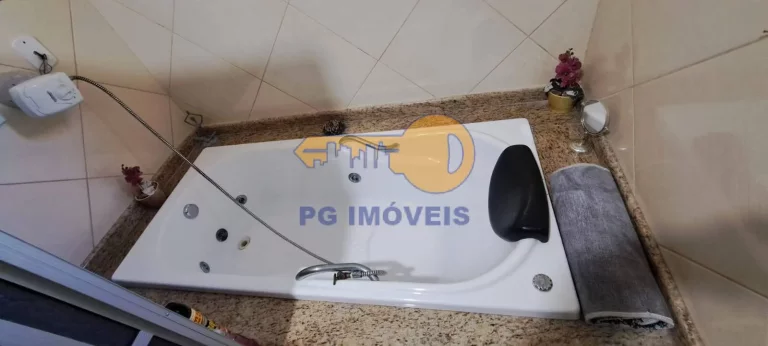 Imagem CASA 3 DORMITÓRIOS EM PRAIA DE LESTE