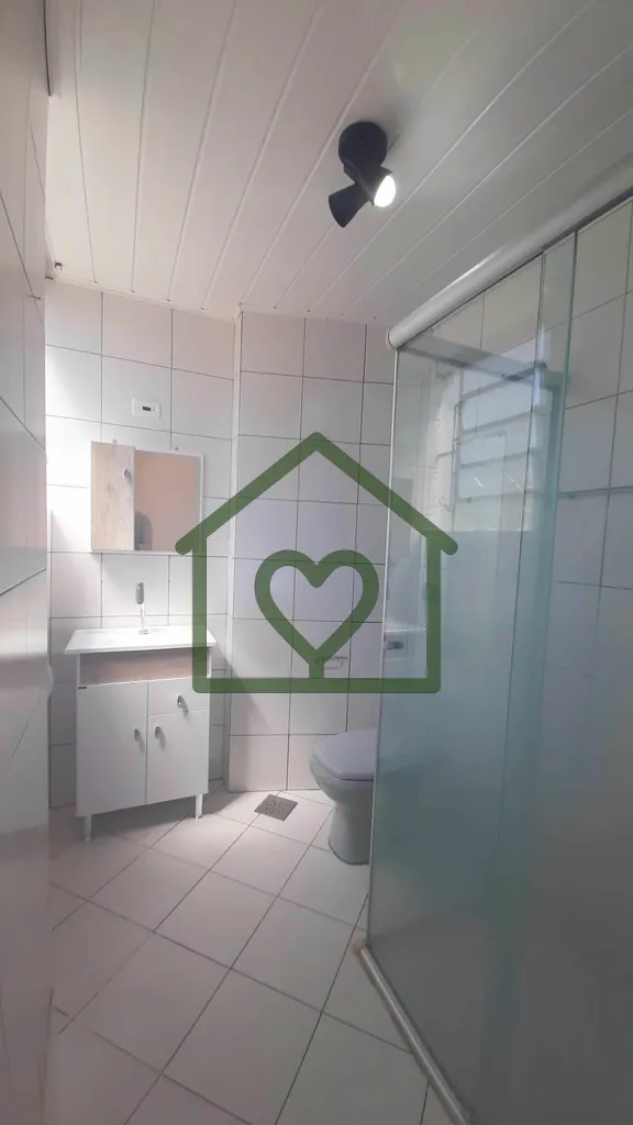 Imagem Apartamento de um dormitório à venda ou para alugar em Porto Alegre, com cozinha americana equipad...