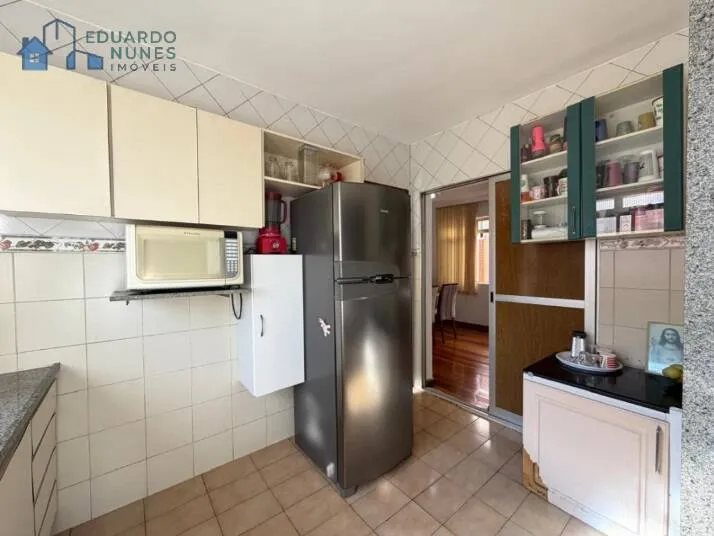 Imagem Apartamento com 02 quartos, vaga no Sagrada Família!!!!!!