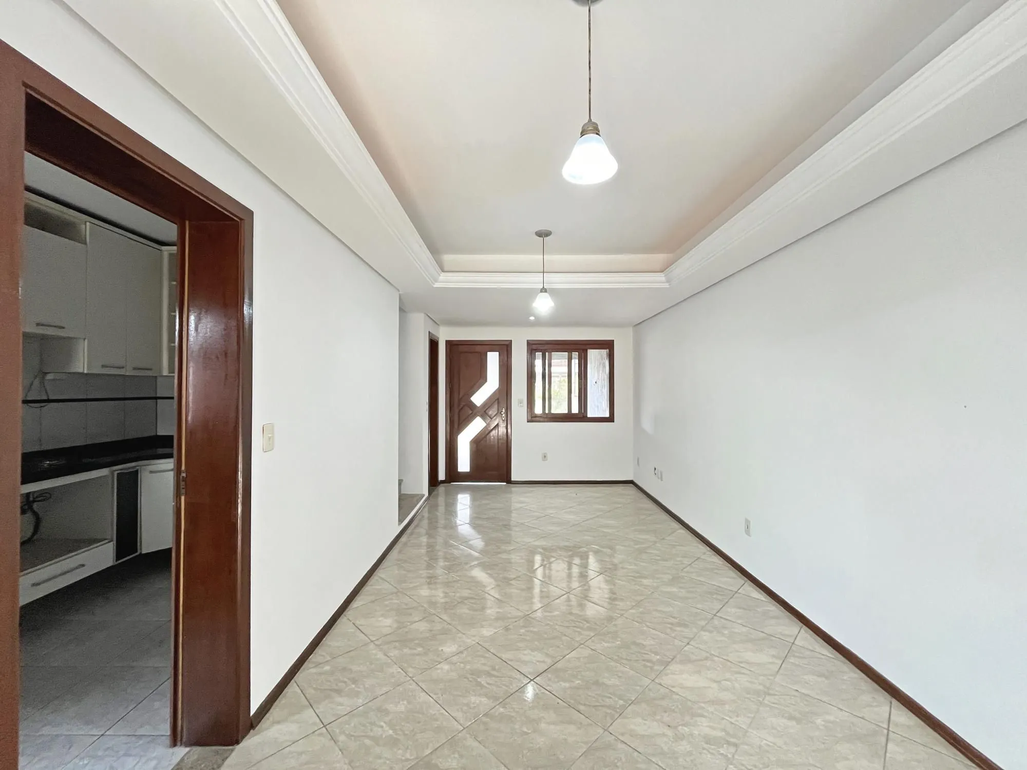 Imagem CASA 3 DORMITÓRIOS, SUÍTE, BAIRRO HIPICA, JARDINS DO PRADO EM PORTO ALEGRE-RS