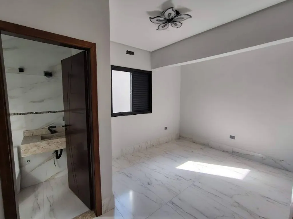 Imagem CASA COM 127,72 m² - CAIÇARA - PRAIA GRANDE SP