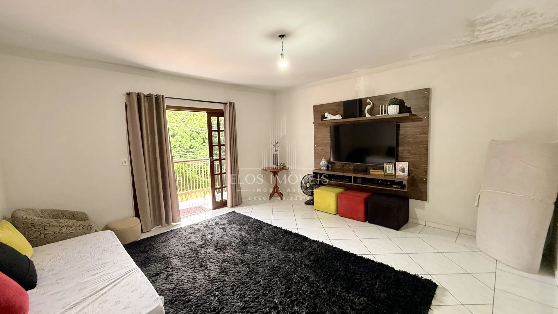 Imagem Sobrado de 4 quartos, 203m² no bairro Parque Hippolyto, em Limeira