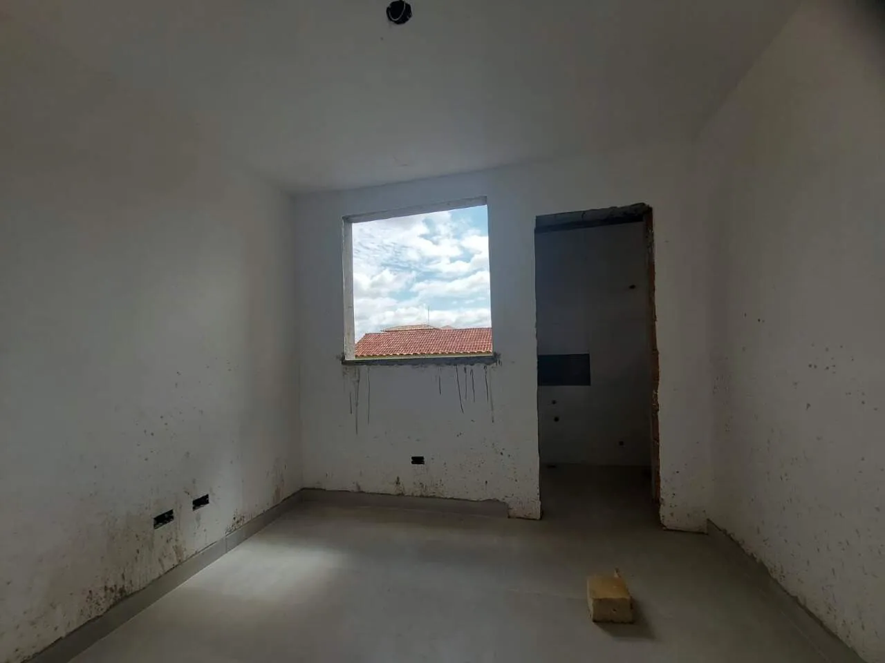 Foto do imóvel 3QUARTOS+SUÍTE+2VAGAS+FINAL DE OBRA+GEMINADA SOMENTE NA ÁREA DE SERVIÇO