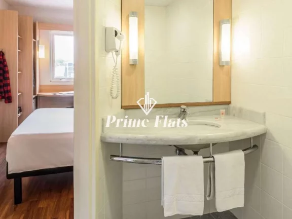Imagem Flat disponível para venda no Hotel Ibis Blumenau, com 30m², 1 dormitório e 1 vaga