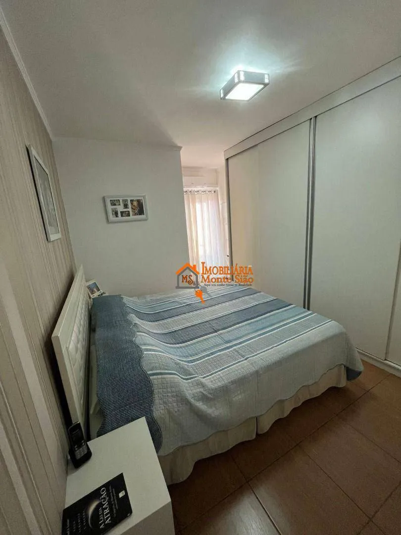 Imagem Casa com 3 dormitórios à venda, 220 m² por R$ 830.000,00 - Jardim Santa Clara - Guarulhos/SP