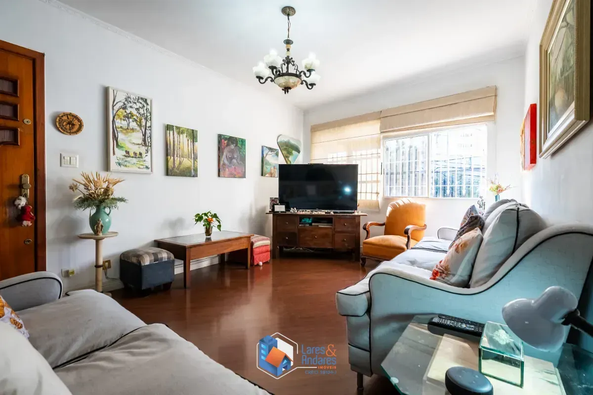 Imagem Sobrado para venda em Vila Mariana com 3 quartos, sendo 1 suíte, 212m²