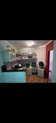 Imagem Sobrado com 250 m² 3 Dormitorios sendo 1 Suíte com sacada e 4 Vagas