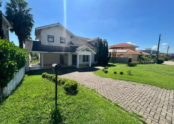 Imagem MEGA OPORTUNIDADE | Casa Alto Padrão no Fazenda Imperial por R$ 2.490.000