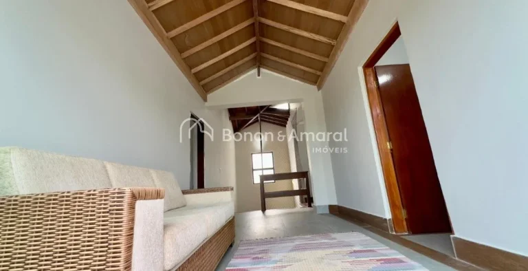Imagem Imagine viver em uma residência de alto padrão, em um condomínio exclusivo, onde o design e a ate...
