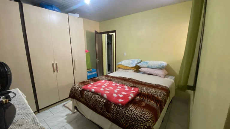 Imagem Venda de Duas Casas no Campo Duna: 5 Quartos, 1 Suíte, 2 Salas e 176m² em Garopaba-SC! Próximo ao Supermercado Silveira e IFISC.