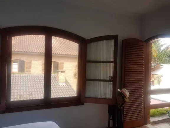 Imagem Casa no Res. Alpha 3 - 341m²
