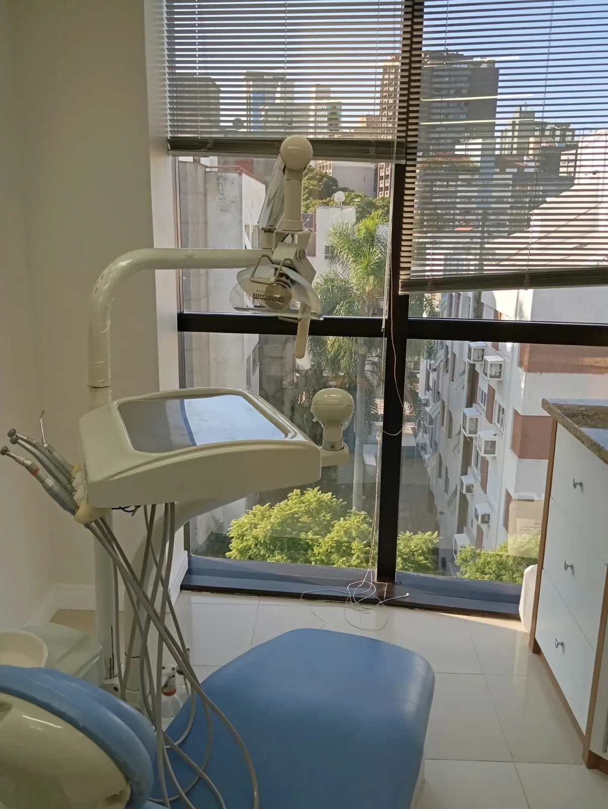 Imagem Consultório médico todo mobiliado no MOINHOS