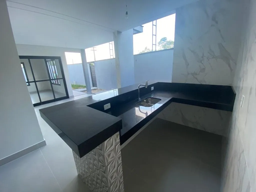 Imagem Casa à venda 3 Quartos, 3 Suites, 4 Vagas, 360M², Jardim Baronesa, Taubaté - SP | Condomínio Colinas do Belém