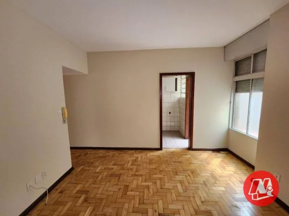 Imagem 2 dormitórios com sacada na rua Garibaldi