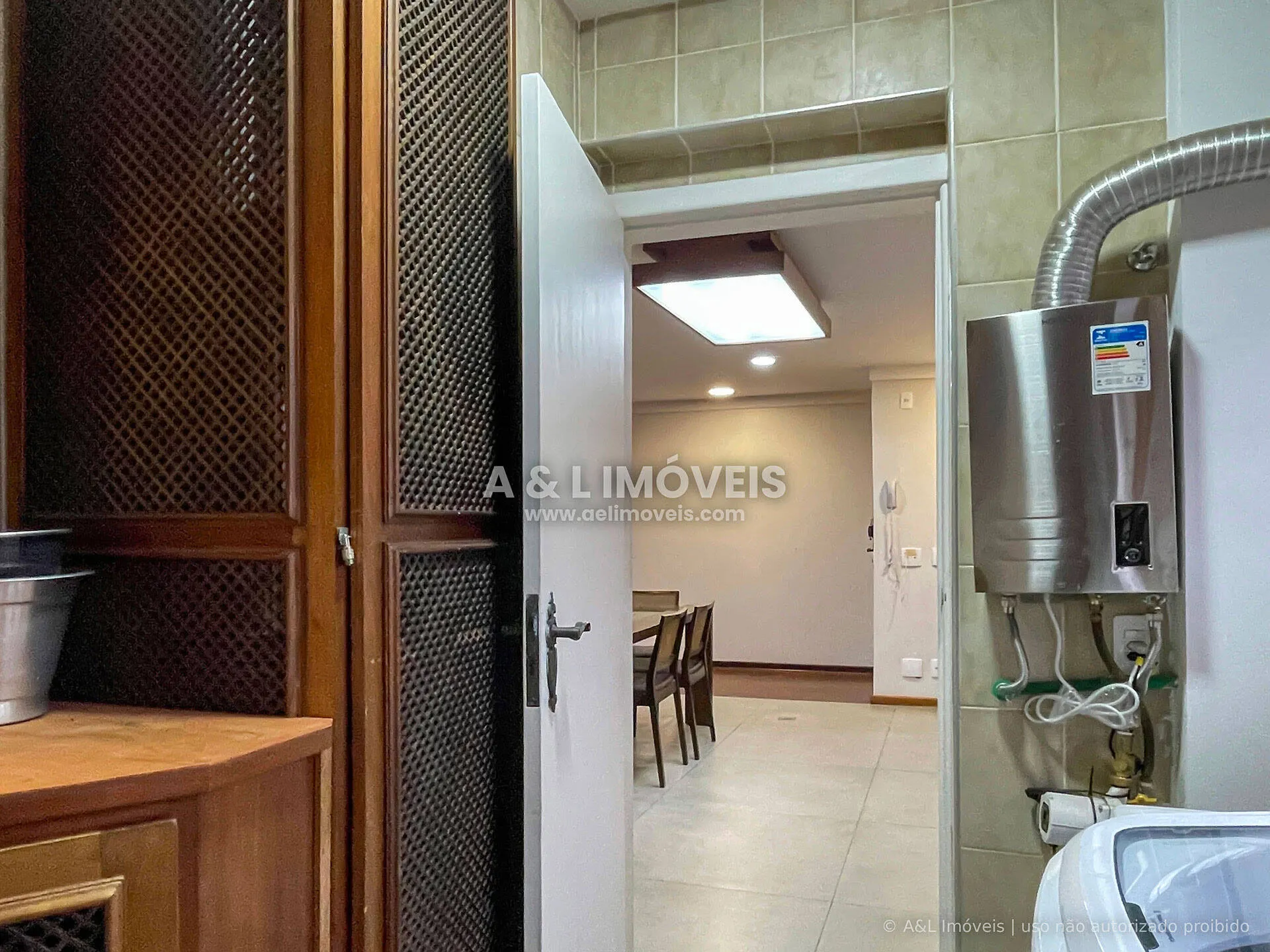 Imagem Cobertura Duplex em Capivari - Lareira, Mezanino e 200 m²