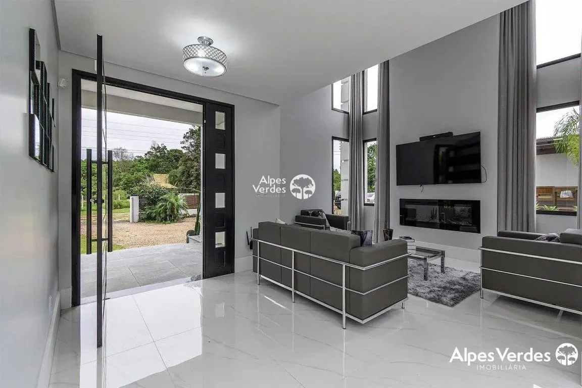 Imagem Vende-se maravilhosa casa dentro de condominio fechado de sitios em Viamão