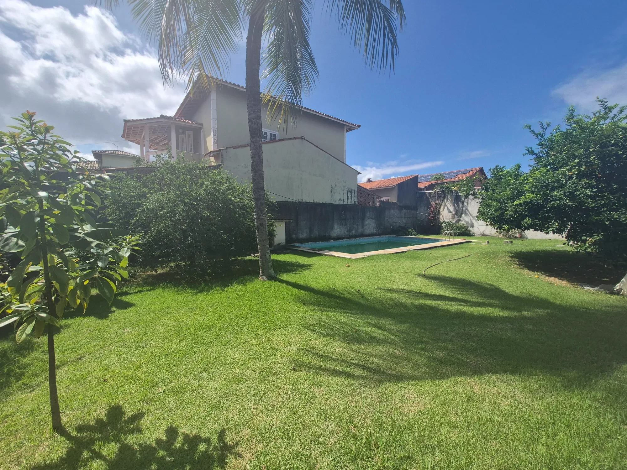 Imagem Terreno à Venda, 360 metros em Piratininga - Niterói