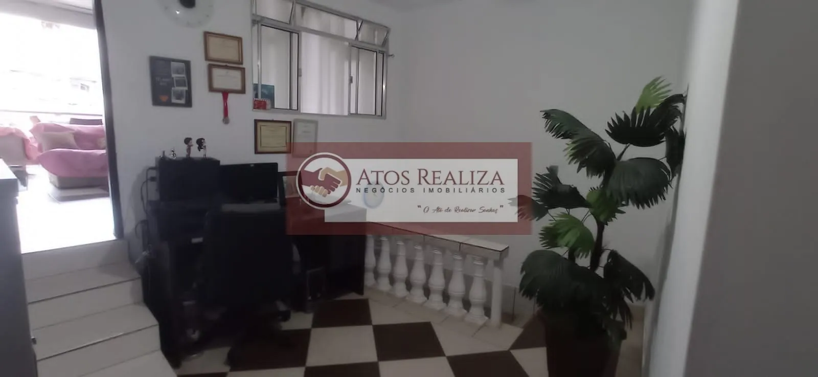 Imagem Vendo OPORTUNIDADE, Assobradado de 148m² no Jardim Castro Alves, com 2 dormitórios, 2 Vagas de Garagem, terraço com churrasqueira, por R$265K para venda.