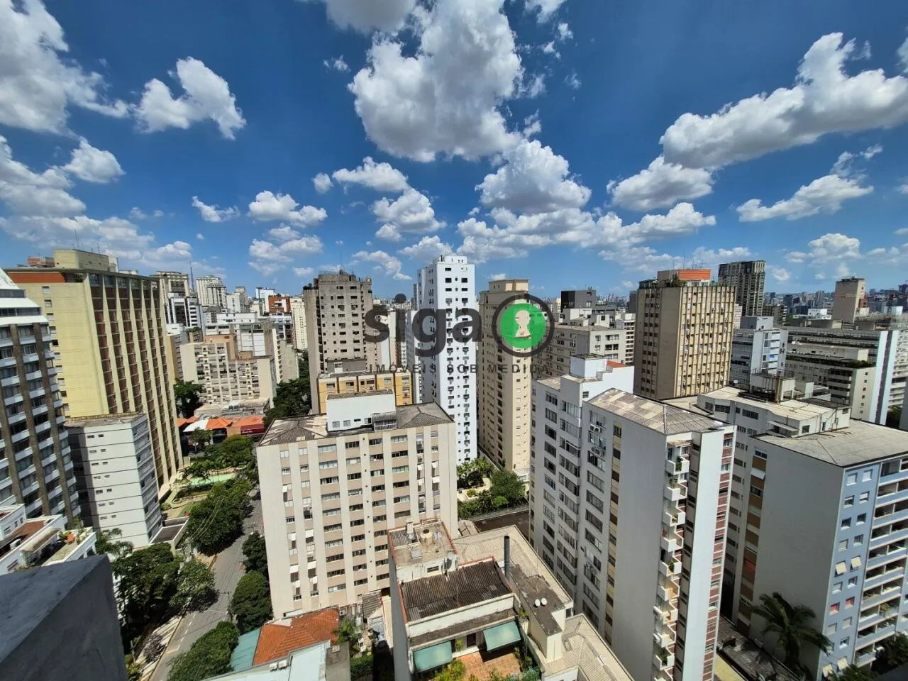 Imagem Apartamento a venda no Jardins com 3 dormitórios