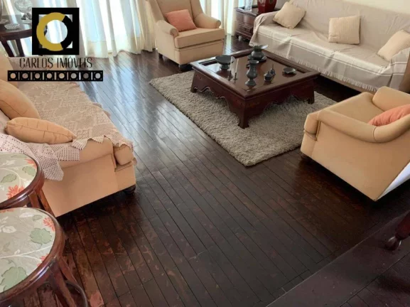 Imagem Apartamento de 3 dormitórios com 165m² no coração do Gonzaga, Santos